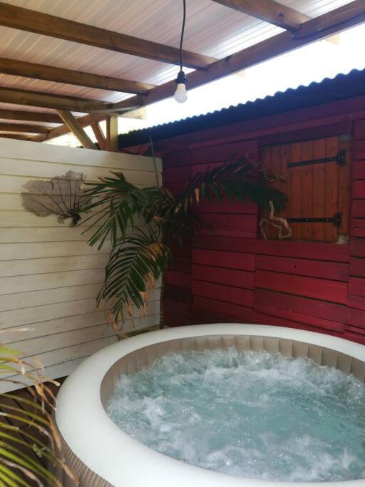 Bungalow Atypique Ti Bambou A 500M De La Plage 상트 안느 외부 사진