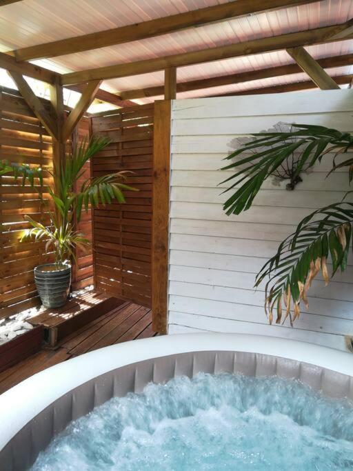 Bungalow Atypique Ti Bambou A 500M De La Plage 상트 안느 외부 사진
